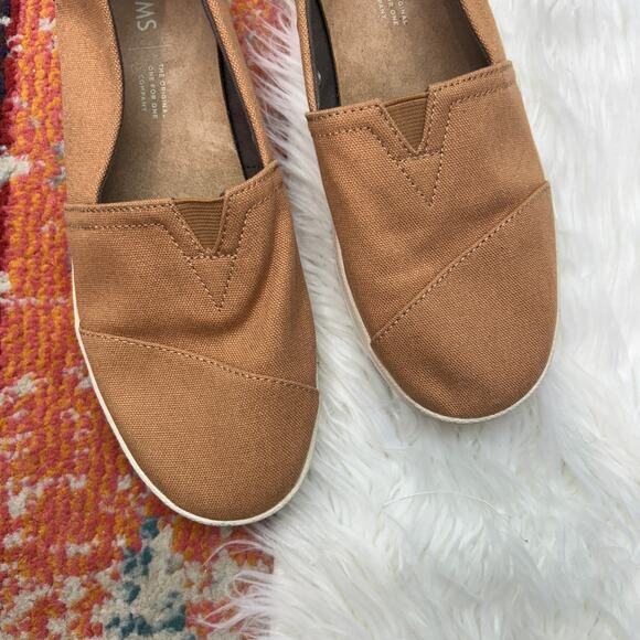 Toms Loafer Sneaker 7 Neutral Brown Tan Lightweight Slip On - Picture 3 of 10